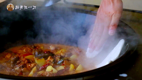 地锅鸡,喝饼子,据说:它俩是绝配